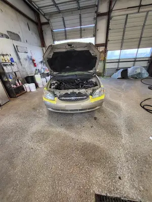 Landmark Collision Center