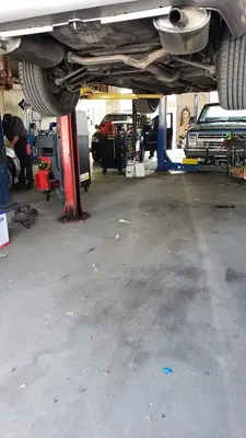 Hill's Automotive