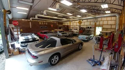 Calverts Collision & Restoration LLC