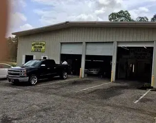 UNITED AUTO COLLISION