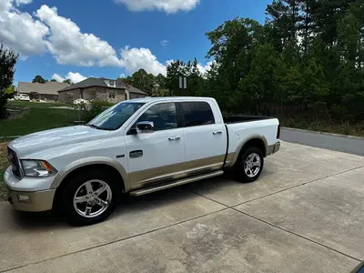 MACUIL AUTO - Tire & Service Center