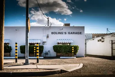 Boling's Garage