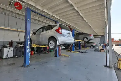 Nissan Service and Parts Center