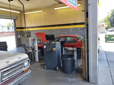 Tailpipes Smog Test Centers