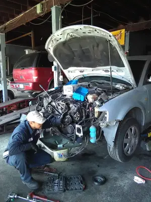 Urbina's Auto Center