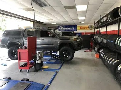 Expressway tires