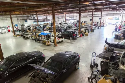 Diamond Hills Collision Center - DB