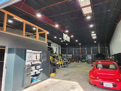 Newark United Auto Body Inc.