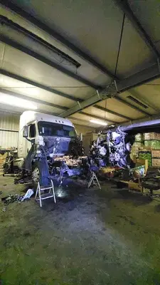 Moon (Luna) Truck Repair