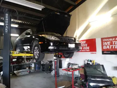 Moe's Auto Repair