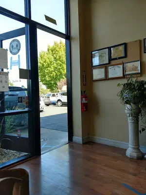 Tom's Auto Repair