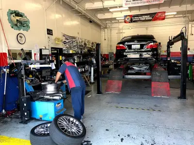 Advanced Auto Repair
