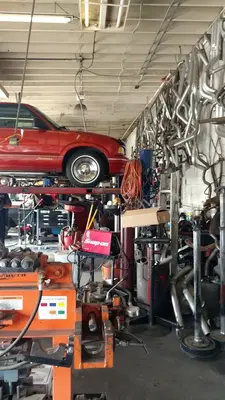 Carl's Muffler Shop