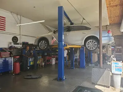 THE BEST AUTO REPAIR & SMOG