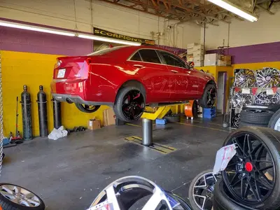 RAW Wheels & Tires