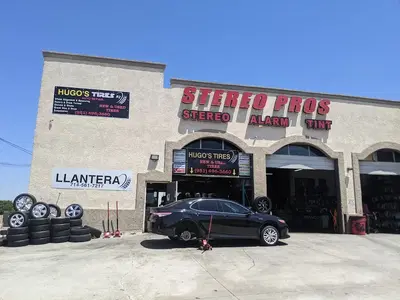 Hugo's Tire