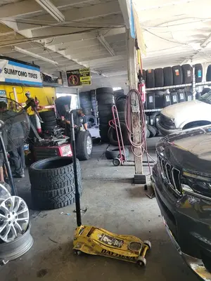 Tepa Jalisco tire shop