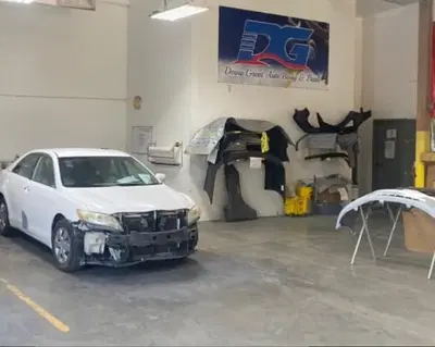 DG Auto Body & Paint Inc