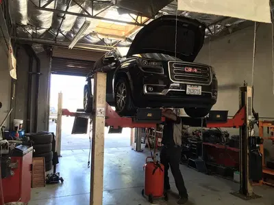 Nick's Automotive