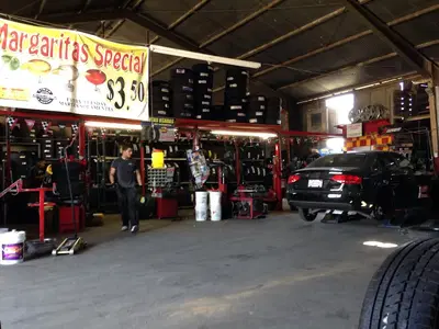 Charly's Tires