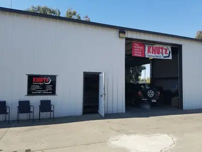 Knutz Auto & Truck
