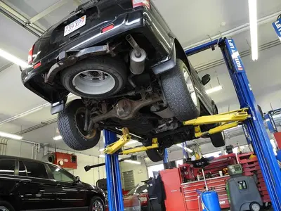 Guzman's Auto Repair | Specializing in Classic Cars Repairs & Service