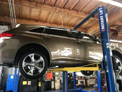 LA PAZ SERVICE CENTER