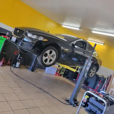AV Auto Performance Garage