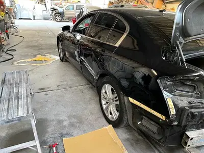 JJ's Auto Body And Paint