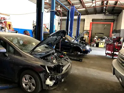 Lightning Auto Repair Services Inc.