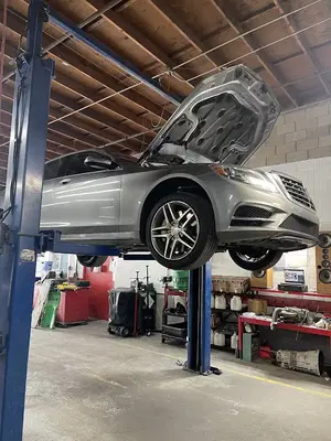 Academy Automotive (805)