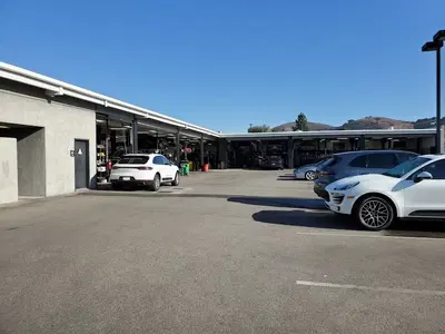 Porsche Westlake Service & Parts