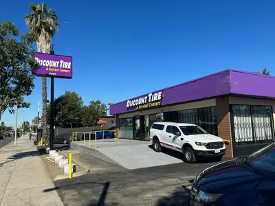 Discount Tire & Service Centers - Downey