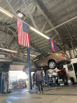 V-Lam's Auto Repairs