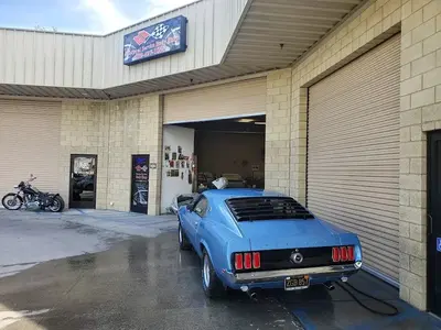 Mariscal Service Body Shop