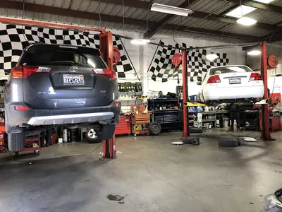 T & T Auto Repair