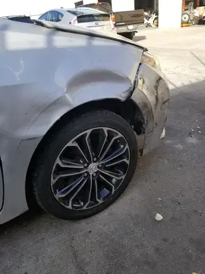 Esparza Auto Body & Paint