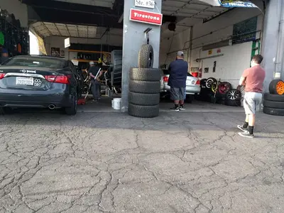 Don Cortez Tire Shop