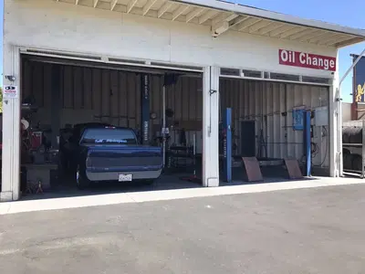 Saldana's Auto Repair & Custom Muffler Center