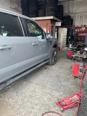 Fuentes Tire Shop