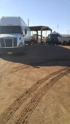 Mias Mobile Truck Repair and Towing
