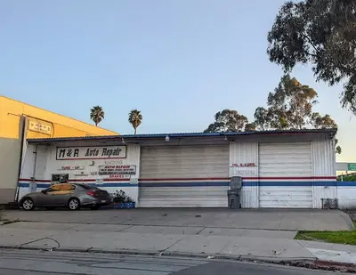 M & R Auto Repair