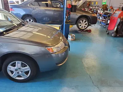 Choe's Auto Center