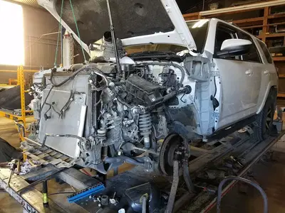 Car-O-Practor Collision & Body