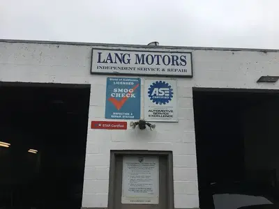 Lang Motors