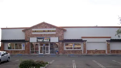 Les Schwab Tire Center