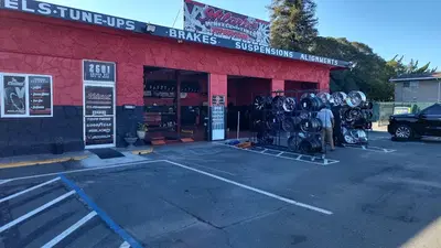 Hilarios Wheels & Tires