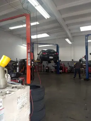Dean's Automotive