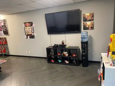 California Auto House