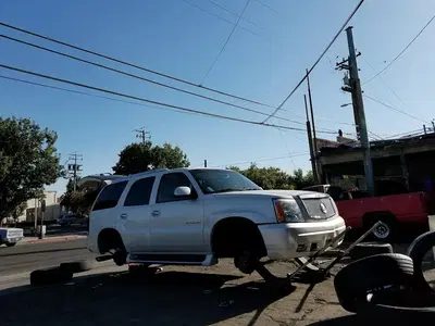 Solis Tire Services